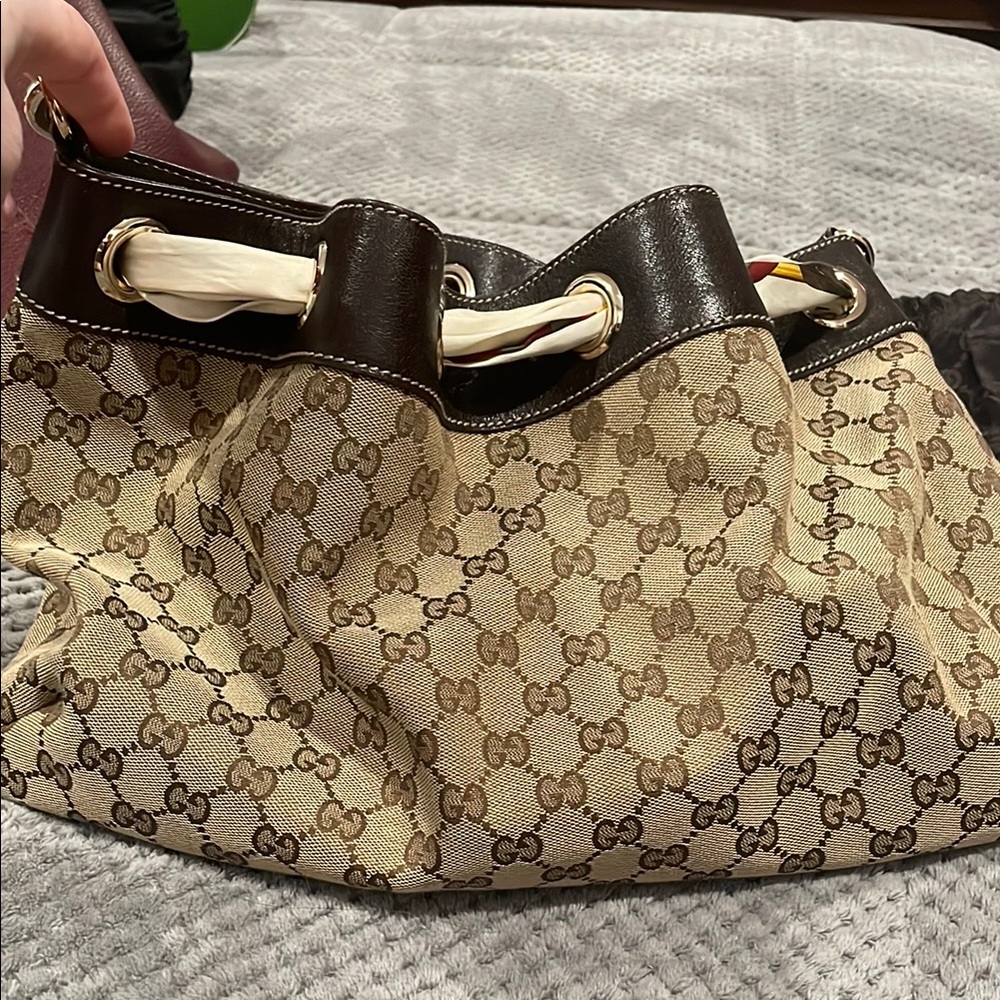 Gucci Beige and Brown Tote Bag with Red Scarf Accent - Picture 5 of 15